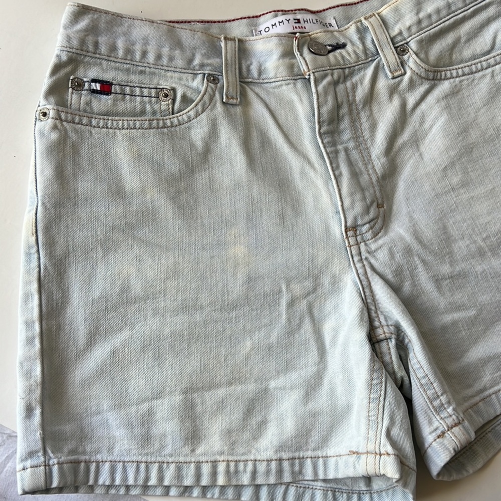 Tommy Hilfiger Jeans Short Pre-owned size 2 - Picture 2 of 10